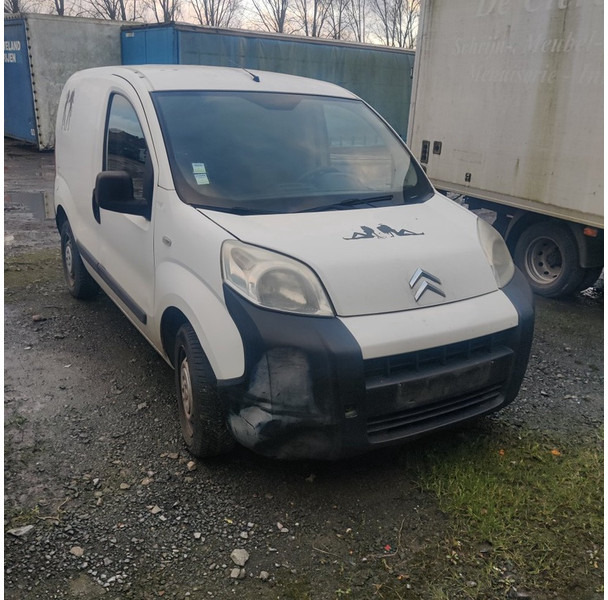 Volkswagen Caddy - Furgon: slika 1 Volkswagen Caddy - Furgon: slika 1