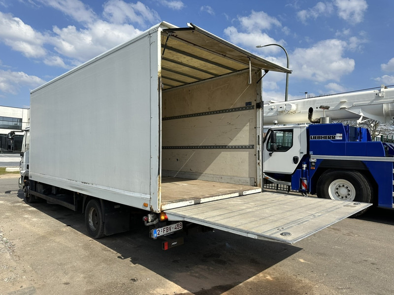 Iveco EUROCARGO 80E18 CLOSED BOX 6m00 x 2m49 x 2m37 - EURO 5 - *176.000km* - TAILLIFT - MANUAL - BE TRUCK - Tovornjak zabojnik: slika 4 Iveco EUROCARGO 80E18 CLOSED BOX 6m00 x 2m49 x 2m37 - EURO 5 - *176.000km* - TAILLIFT - MANUAL - BE TRUCK - Tovornjak zabojnik: slika 4