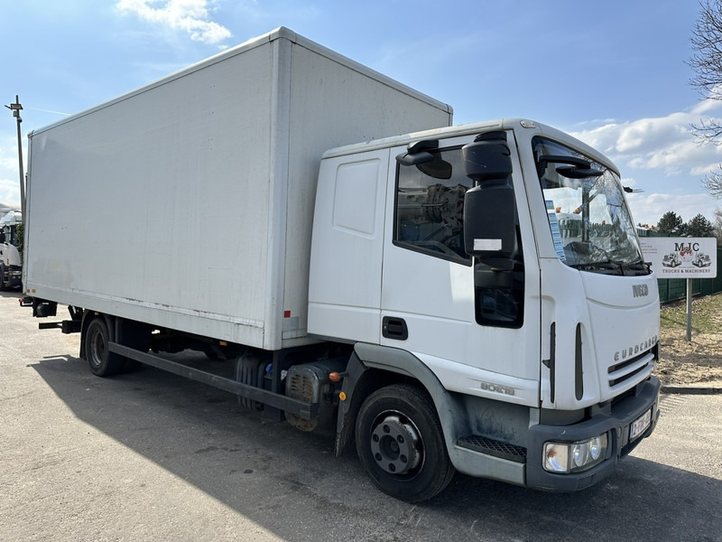Iveco EUROCARGO 80E18 CLOSED BOX 6m00 x 2m49 x 2m37 - EURO 5 - *176.000km* - TAILLIFT - MANUAL - BE TRUCK - Tovornjak zabojnik: slika 1 Iveco EUROCARGO 80E18 CLOSED BOX 6m00 x 2m49 x 2m37 - EURO 5 - *176.000km* - TAILLIFT - MANUAL - BE TRUCK - Tovornjak zabojnik: slika 1