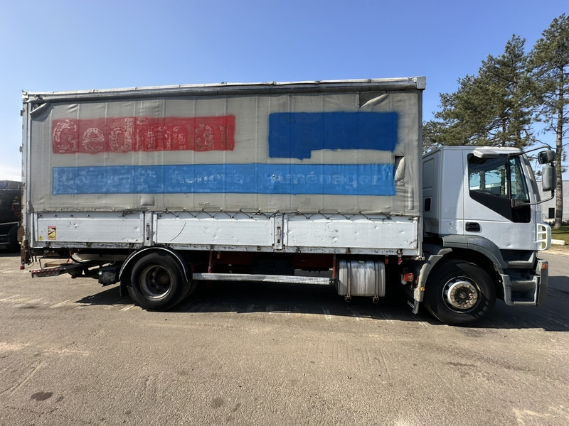 Iveco STRALIS 270 - 190S27 4x2 BACHER RIDELLES / BOX + ALU SIDE BOARDS - 6m90 - MANUAL ZF - EURO 3 - AIR SUSPENSION - Tovornjak s ponjavo: slika 4 Iveco STRALIS 270 - 190S27 4x2 BACHER RIDELLES / BOX + ALU SIDE BOARDS - 6m90 - MANUAL ZF - EURO 3 - AIR SUSPENSION - Tovornjak s ponjavo: slika 4