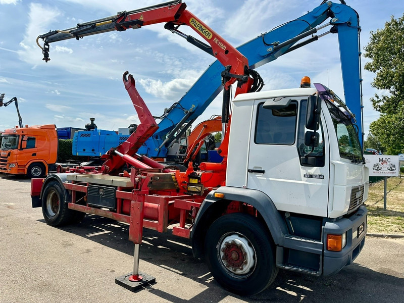 MAN 18.284 HOOKLIFT + CRANE PALFINGER PK 11001 A - TÜV 05/2026 - STEEL SPRING / BLATT / LAMES - BE TRUCK - Kotalni prekucni tovornjak, Tovornjak z dvigalom: slika 1 MAN 18.284 HOOKLIFT + CRANE PALFINGER PK 11001 A - TÜV 05/2026 - STEEL SPRING / BLATT / LAMES - BE TRUCK - Kotalni prekucni tovornjak, Tovornjak z dvigalom: slika 1