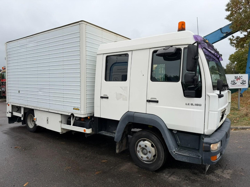 MAN LE 8.180 CLOSED BOX / KOFFER - DOKA - MANUAL GEARBOX - *248.000km* - STEEL SPRING / BLATT / LAMES - BE TRUCK - Tovornjak zabojnik: slika 1 MAN LE 8.180 CLOSED BOX / KOFFER - DOKA - MANUAL GEARBOX - *248.000km* - STEEL SPRING / BLATT / LAMES - BE TRUCK - Tovornjak zabojnik: slika 1