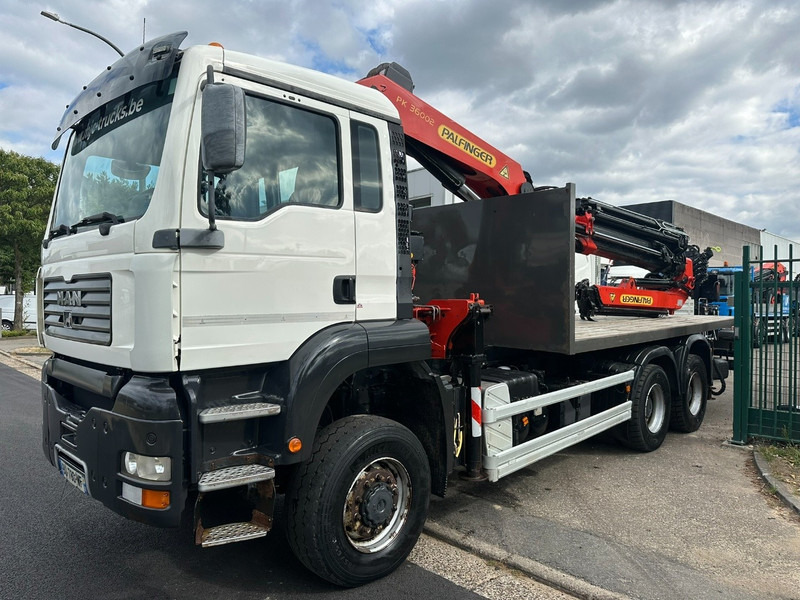 MAN TGA 33.360 6x6 + CRANE PALFINGER PK36002 E 6x + JIB + WINCH - *184.000km* - MANUAL - EURO 3 - Tovornjak z dvigalom: slika 1 MAN TGA 33.360 6x6 + CRANE PALFINGER PK36002 E 6x + JIB + WINCH - *184.000km* - MANUAL - EURO 3 - Tovornjak z dvigalom: slika 1