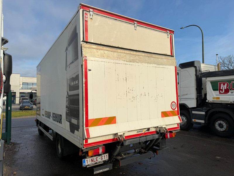 MAN TGL 8.180 4x2 BL COSED BOX / BAKWAGEN / CAISSE FERMEE - *184.000km* - 3 SEATER - EURO 5 - AIR SUSPENSION - BOX 6m00 x 2m49 x 2m38 - BE TRUCK - Tovornjak zabojnik: slika 5 MAN TGL 8.180 4x2 BL COSED BOX / BAKWAGEN / CAISSE FERMEE - *184.000km* - 3 SEATER - EURO 5 - AIR SUSPENSION - BOX 6m00 x 2m49 x 2m38 - BE TRUCK - Tovornjak zabojnik: slika 5