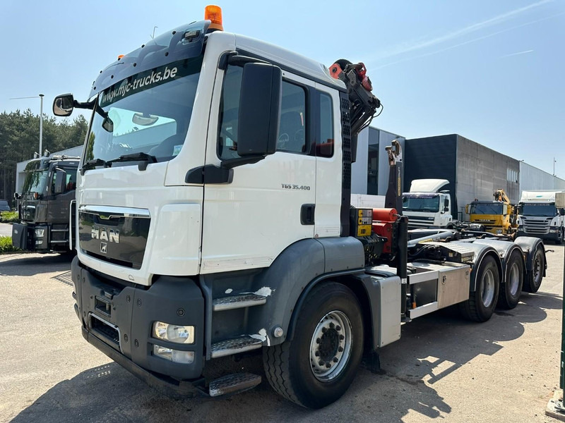 MAN TGS 35.400 8x4 TRIDEM HOOKLIFT T22 + CRANE PALFINGER PK 18001 EH + RADIO - EURO 5 - LIFT/STEERING AXLE - BE TRUCK - Kotalni prekucni tovornjak, Tovornjak z dvigalom: slika 4 MAN TGS 35.400 8x4 TRIDEM HOOKLIFT T22 + CRANE PALFINGER PK 18001 EH + RADIO - EURO 5 - LIFT/STEERING AXLE - BE TRUCK - Kotalni prekucni tovornjak, Tovornjak z dvigalom: slika 4