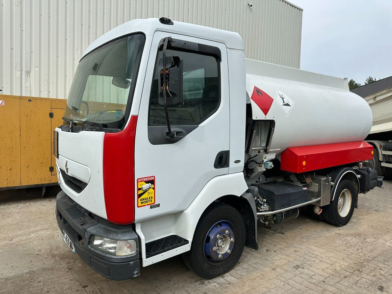 Renault MIDLUM 150 FUEL TANKER / CITERNE MAZOUT - 6500L - 3 COMPARTIMENTS - *ENGINE PROBLEM* - Tovornjak cisterna: slika 1 Renault MIDLUM 150 FUEL TANKER / CITERNE MAZOUT - 6500L - 3 COMPARTIMENTS - *ENGINE PROBLEM* - Tovornjak cisterna: slika 1