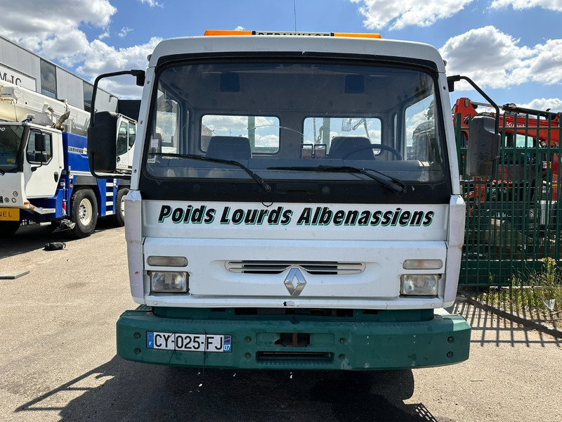 Renault MILDUM M150 - 13T OPRIJWAGEN - CAR / MACHINE CARRIER - DEPANNEUSE - STEEL SPRING / LAMES - MANUAL - Tovornjak avtotransporter: slika 2 Renault MILDUM M150 - 13T OPRIJWAGEN - CAR / MACHINE CARRIER - DEPANNEUSE - STEEL SPRING / LAMES - MANUAL - Tovornjak avtotransporter: slika 2