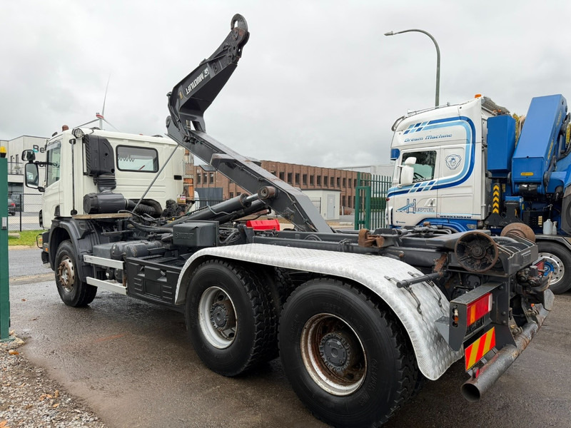 Scania 114C-380 6X4 HOOKLIFT / GANCHO HIAB MULTILIFT - RETARDER - A/C - EURO 3 - SPRING / BALLESTAS / BLATT / LAMES - Kotalni prekucni tovornjak: slika 4 Scania 114C-380 6X4 HOOKLIFT / GANCHO HIAB MULTILIFT - RETARDER - A/C - EURO 3 - SPRING / BALLESTAS / BLATT / LAMES - Kotalni prekucni tovornjak: slika 4