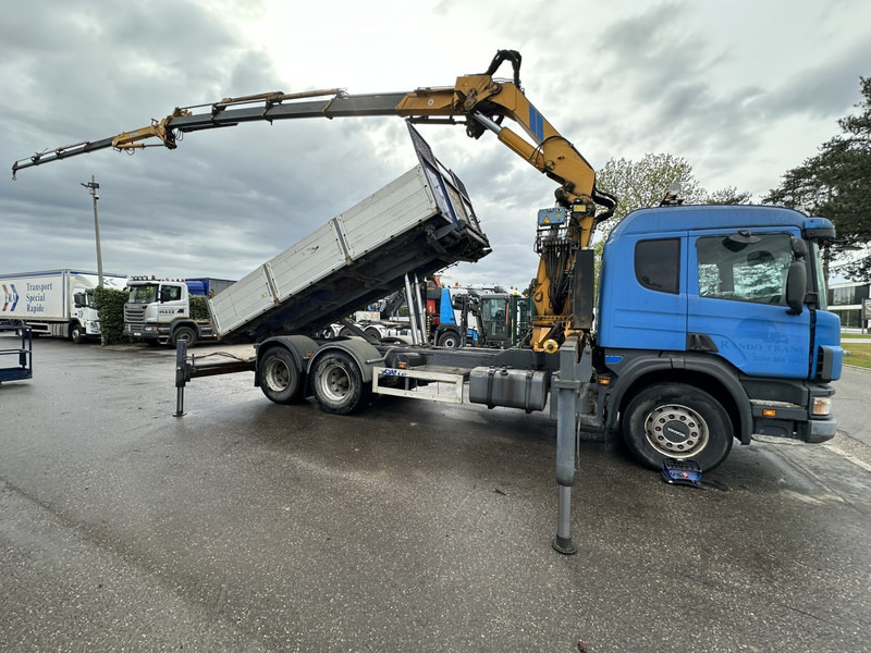 Scania 114G-340 6x2 + KRAN (27.5m) EFFER 430 (11.5T) 4S + JIB 6F 4S + WINCH + RADIO - MANUAL 3+3 / BALLESTAS - Tovornjak prekucnik, Tovornjak z dvigalom: slika 3 Scania 114G-340 6x2 + KRAN (27.5m) EFFER 430 (11.5T) 4S + JIB 6F 4S + WINCH + RADIO - MANUAL 3+3 / BALLESTAS - Tovornjak prekucnik, Tovornjak z dvigalom: slika 3
