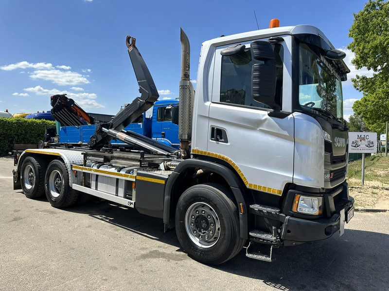 Scania G450 XT 6X4 AJK HAAKSYSTEEM 20T - 5760mm - WB 3m90 - HUB REDUCTION / STEEL SUSPENSION - EURO 6 - BE TRUCK - Kotalni prekucni tovornjak: slika 1 Scania G450 XT 6X4 AJK HAAKSYSTEEM 20T - 5760mm - WB 3m90 - HUB REDUCTION / STEEL SUSPENSION - EURO 6 - BE TRUCK - Kotalni prekucni tovornjak: slika 1