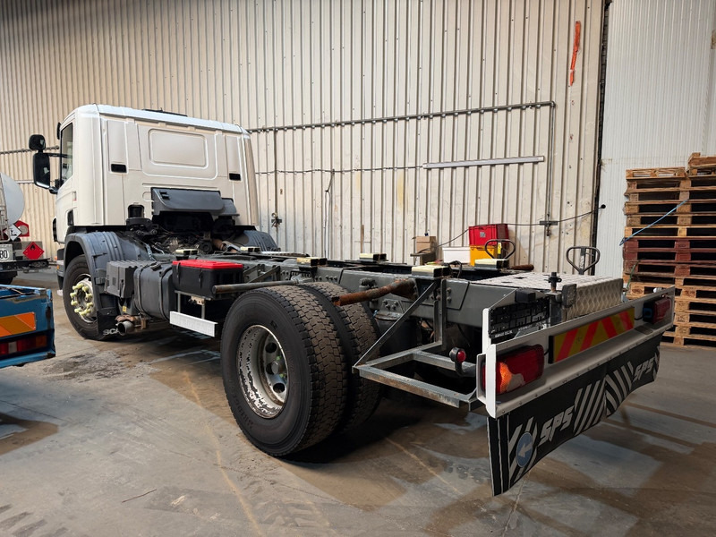 Scania P310 4x2 CHASSIS - ADR (ex tanker) - *322.000km* - AIR SUSPENSION - MANUAL - BE TRUCK - Tovornjak cisterna: slika 3 Scania P310 4x2 CHASSIS - ADR (ex tanker) - *322.000km* - AIR SUSPENSION - MANUAL - BE TRUCK - Tovornjak cisterna: slika 3