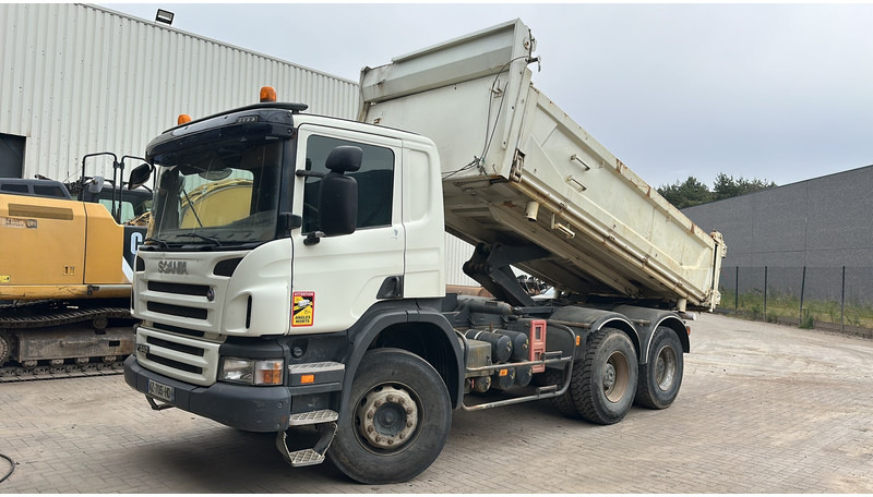 Scania P340 6x4 TIPPER / KIPPER - BORDMATIC - MANUAL - BIG AXLES / AP ACHSEN - SPRING / BLATT - *355.000km* - EURO 4 - Tovornjak prekucnik: slika 2 Scania P340 6x4 TIPPER / KIPPER - BORDMATIC - MANUAL - BIG AXLES / AP ACHSEN - SPRING / BLATT - *355.000km* - EURO 4 - Tovornjak prekucnik: slika 2