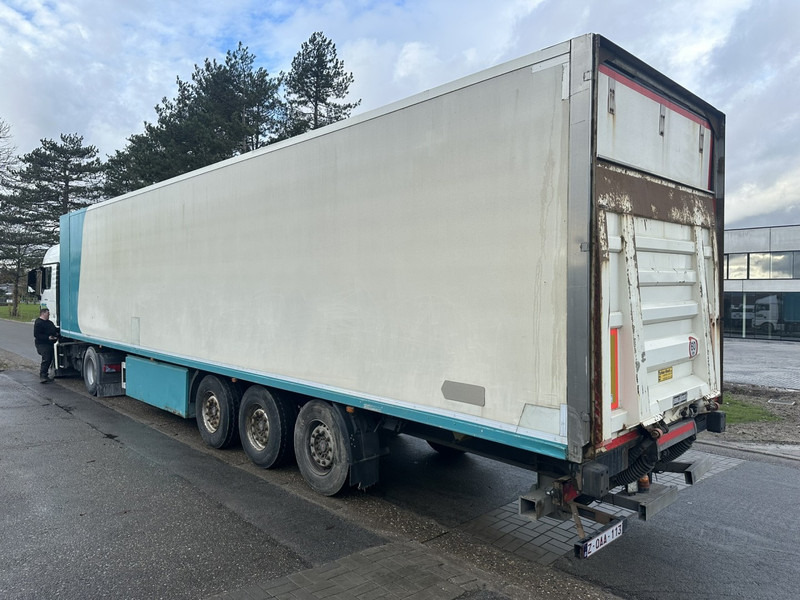 TURBO'S HOET 3-AXLES SAF + THERMOKING SLXe 200 + TAILLIFT - TUV 05/2025 - DISC BRAKES - AIR SUSPENSION - Polprikolica hladilnik: slika 3 TURBO'S HOET 3-AXLES SAF + THERMOKING SLXe 200 + TAILLIFT - TUV 05/2025 - DISC BRAKES - AIR SUSPENSION - Polprikolica hladilnik: slika 3