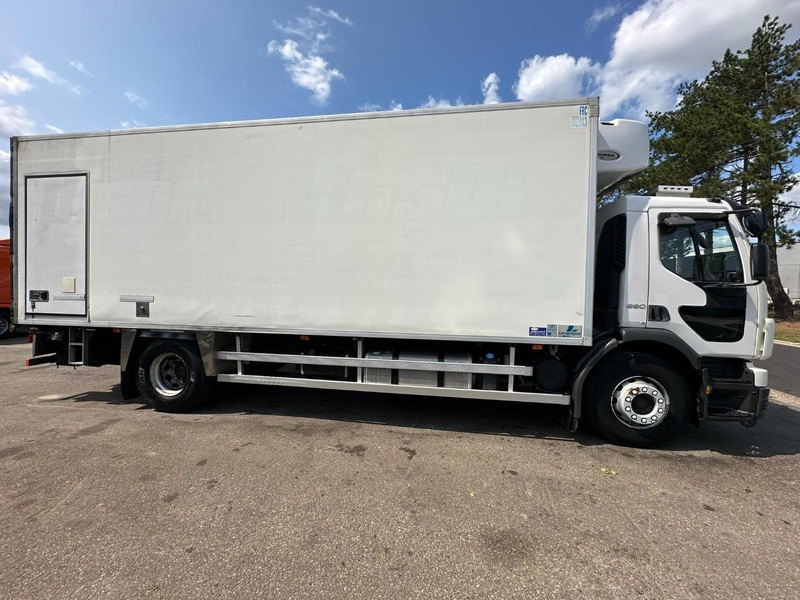 Volvo FE 280 - 19T - FRIGO CARRIER SUPRA 950 (7m55 x 2m47 x 2m40) - EURO 4 - MANUAL - 380V - Tovornjak hladilnik: slika 4 Volvo FE 280 - 19T - FRIGO CARRIER SUPRA 950 (7m55 x 2m47 x 2m40) - EURO 4 - MANUAL - 380V - Tovornjak hladilnik: slika 4