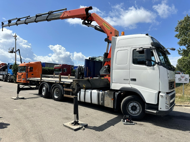 Volvo FH 500 6X2 + CRANE PALFINGER PK50002 E 6x - RETARDER - PLATFORM 6m20 - TWISTLOCKS 20' - 561.000km - EURO 5 - Tovornjak z dvigalom: slika 1 Volvo FH 500 6X2 + CRANE PALFINGER PK50002 E 6x - RETARDER - PLATFORM 6m20 - TWISTLOCKS 20' - 561.000km - EURO 5 - Tovornjak z dvigalom: slika 1