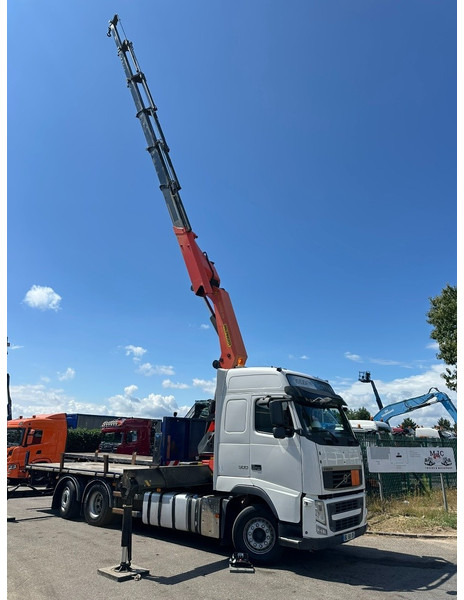 Volvo FH 500 6X2 + CRANE PALFINGER PK50002 E 6x - RETARDER - PLATFORM 6m20 - TWISTLOCKS 20' - 561.000km - EURO 5 - Tovornjak z dvigalom: slika 3 Volvo FH 500 6X2 + CRANE PALFINGER PK50002 E 6x - RETARDER - PLATFORM 6m20 - TWISTLOCKS 20' - 561.000km - EURO 5 - Tovornjak z dvigalom: slika 3