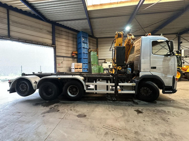 Volvo FH12-420 8x4 HOOKLIFT AJK + CRANE EFFER 250 - 3S - RADIO - TRIDEM LIFT + STEERING AXLE - I SHIFT - BE TRUCK - Kotalni prekucni tovornjak, Tovornjak z dvigalom: slika 4 Volvo FH12-420 8x4 HOOKLIFT AJK + CRANE EFFER 250 - 3S - RADIO - TRIDEM LIFT + STEERING AXLE - I SHIFT - BE TRUCK - Kotalni prekucni tovornjak, Tovornjak z dvigalom: slika 4
