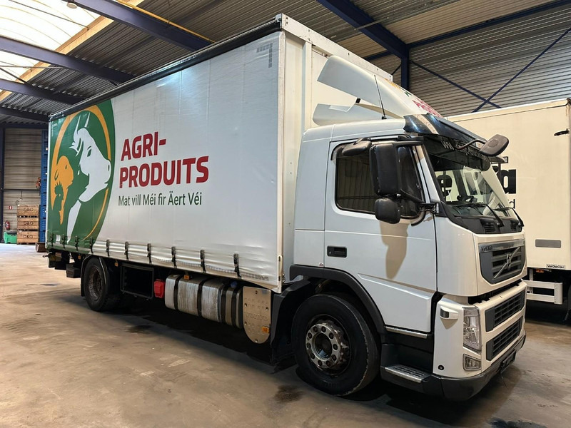 Volvo FM 330 4x2 BOX 7m x 2m48 x 2m75 - 542.000km - EURO 5 - I SHIFT - 19T - A/C - LARGE TAILLIFT - Tovornjak s ponjavo: slika 1 Volvo FM 330 4x2 BOX 7m x 2m48 x 2m75 - 542.000km - EURO 5 - I SHIFT - 19T - A/C - LARGE TAILLIFT - Tovornjak s ponjavo: slika 1