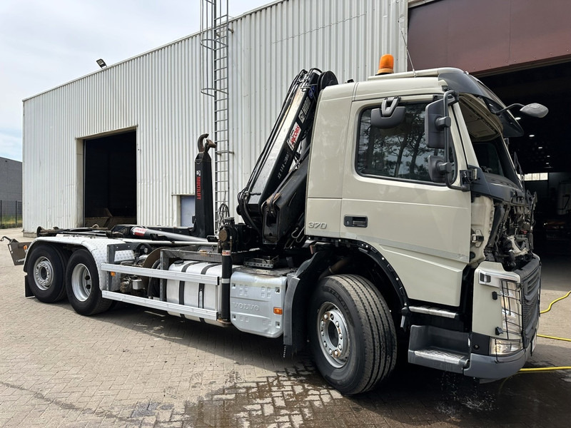 Volvo FM 370 6x2 HOOKLIFT 21T + CRANE HIAB 144 E-4 HIDUO - ENGINE / GEARBOX OK - CHASSIS OK - RUNNING + DRIVING - BE TRUCK - Kotalni prekucni tovornjak, Tovornjak z dvigalom: slika 3 Volvo FM 370 6x2 HOOKLIFT 21T + CRANE HIAB 144 E-4 HIDUO - ENGINE / GEARBOX OK - CHASSIS OK - RUNNING + DRIVING - BE TRUCK - Kotalni prekucni tovornjak, Tovornjak z dvigalom: slika 3