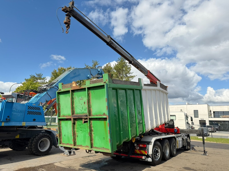 Volvo FM 420 8x2 HOOKLIFT + CRANE PALFINGER PK19.001 SLD B - *294.000km* - EURO 6 - LIFT + STEERING AXLE - I SHIFT - BE TRUCK - Kotalni prekucni tovornjak, Tovornjak z dvigalom: slika 5 Volvo FM 420 8x2 HOOKLIFT + CRANE PALFINGER PK19.001 SLD B - *294.000km* - EURO 6 - LIFT + STEERING AXLE - I SHIFT - BE TRUCK - Kotalni prekucni tovornjak, Tovornjak z dvigalom: slika 5