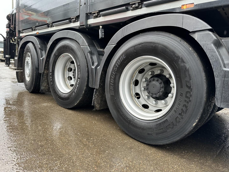 Volvo FM 460 8x4 TRIDEM + CRANE HIAB 192 E-5 X HIPRO - DYNAMIC STEERING - 364.000km - TOP CONDITION - Tovornjak z dvigalom: slika 5 Volvo FM 460 8x4 TRIDEM + CRANE HIAB 192 E-5 X HIPRO - DYNAMIC STEERING - 364.000km - TOP CONDITION - Tovornjak z dvigalom: slika 5