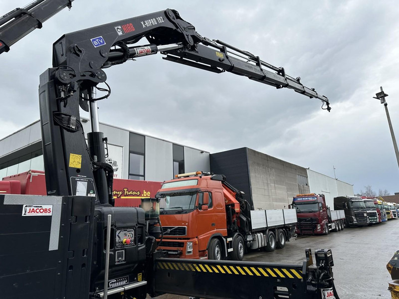 Volvo FM 460 8x4 TRIDEM + CRANE HIAB 192 E-5 X HIPRO - DYNAMIC STEERING - 364.000km - TOP CONDITION - Tovornjak z dvigalom: slika 4 Volvo FM 460 8x4 TRIDEM + CRANE HIAB 192 E-5 X HIPRO - DYNAMIC STEERING - 364.000km - TOP CONDITION - Tovornjak z dvigalom: slika 4