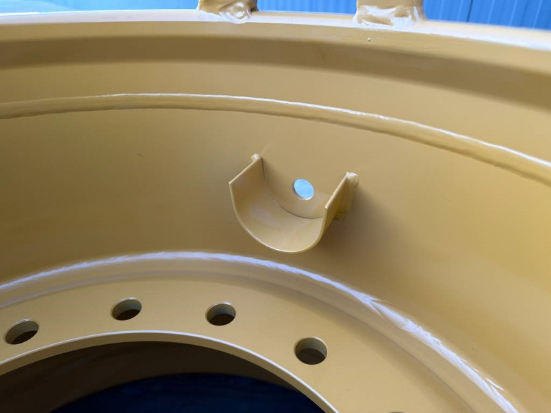 Cat 17.00-25/1.7 RIM for 20.5 x 25 - CAT 938M - Gume in platišča za Gradbeni stroj: slika 4 Cat 17.00-25/1.7 RIM for 20.5 x 25 - CAT 938M - Gume in platišča za Gradbeni stroj: slika 4