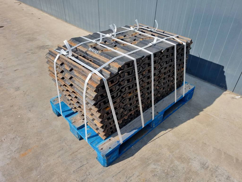 Cat 320D / 323D 3 Grouser 600mm - Okvir/ Šasija za Gradbeni stroj: slika 4 Cat 320D / 323D 3 Grouser 600mm - Okvir/ Šasija za Gradbeni stroj: slika 4