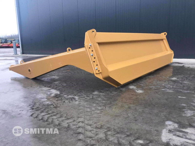 Cat 745C - Dvižna ploščad zadaj za Gradbeni stroj: slika 2 Cat 745C - Dvižna ploščad zadaj za Gradbeni stroj: slika 2