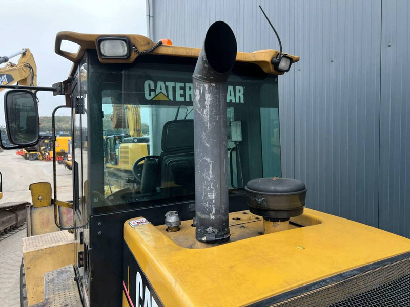 Kolesni nakladalec Cat 938G: slika 13