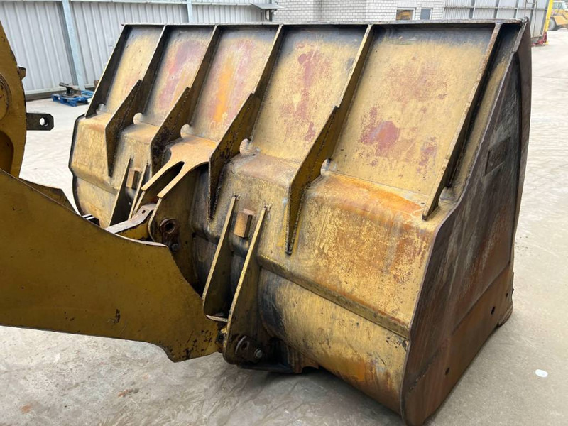 Kolesni nakladalec Cat 938G: slika 20