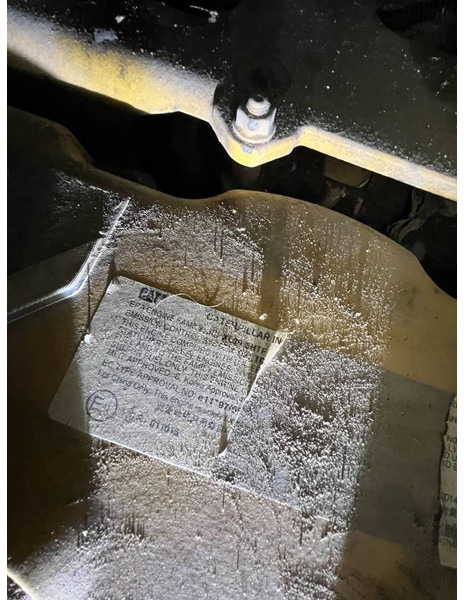 Cat D6T LGP - Buldožer: slika 2 Cat D6T LGP - Buldožer: slika 2