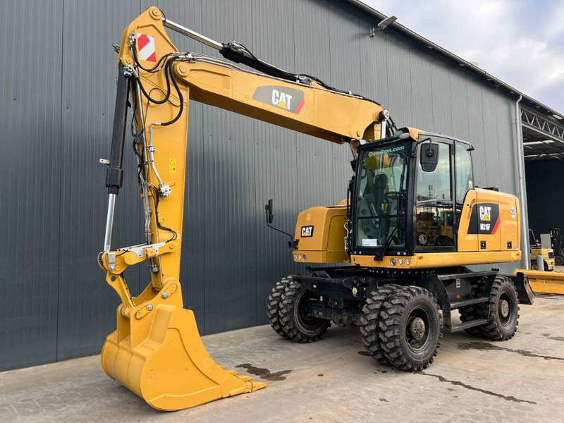 Bager na kolesih Cat M316F: slika 1
