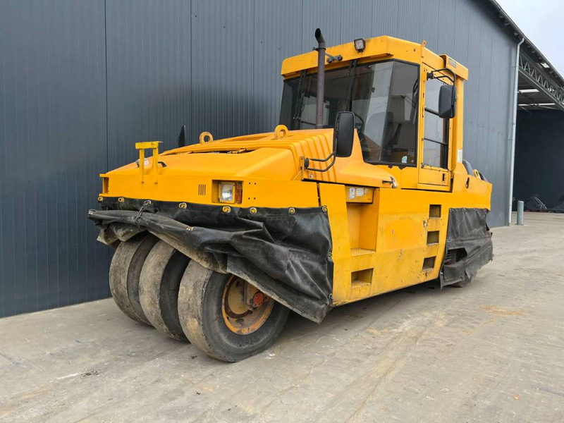 Cat PS300B - Pnevmatski valjar: slika 1 Cat PS300B - Pnevmatski valjar: slika 1