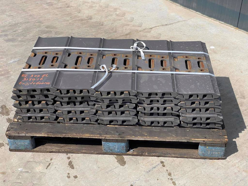 Hitachi EX270 / EX300 / EX310 Shoes/Pads - Okvir/ Šasija za Gradbeni stroj: slika 4 Hitachi EX270 / EX300 / EX310 Shoes/Pads - Okvir/ Šasija za Gradbeni stroj: slika 4