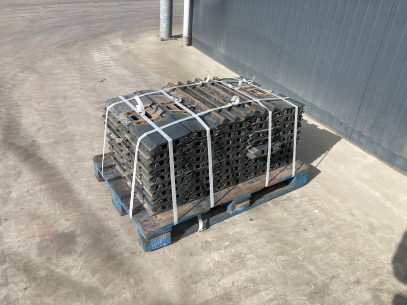 Komatsu PC150 / PC160 / PC180 / PC210 / PC240 3 Grouser 60 - Okvir/ Šasija za Gradbeni stroj: slika 1 Komatsu PC150 / PC160 / PC180 / PC210 / PC240 3 Grouser 60 - Okvir/ Šasija za Gradbeni stroj: slika 1