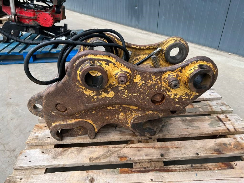 Hitra spojka za Gradbeni stroj Miller Caterpillar 311D / 312D / 312E / 313F / 314D / 314: slika 8 Hitra spojka za Gradbeni stroj Miller Caterpillar 311D / 312D / 312E / 313F / 314D / 314: slika 8