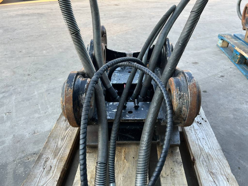 OilQuick OQ65 - M314F / M316F / M318F - Hitra spojka za Gradbeni stroj: slika 5 OilQuick OQ65 - M314F / M316F / M318F - Hitra spojka za Gradbeni stroj: slika 5