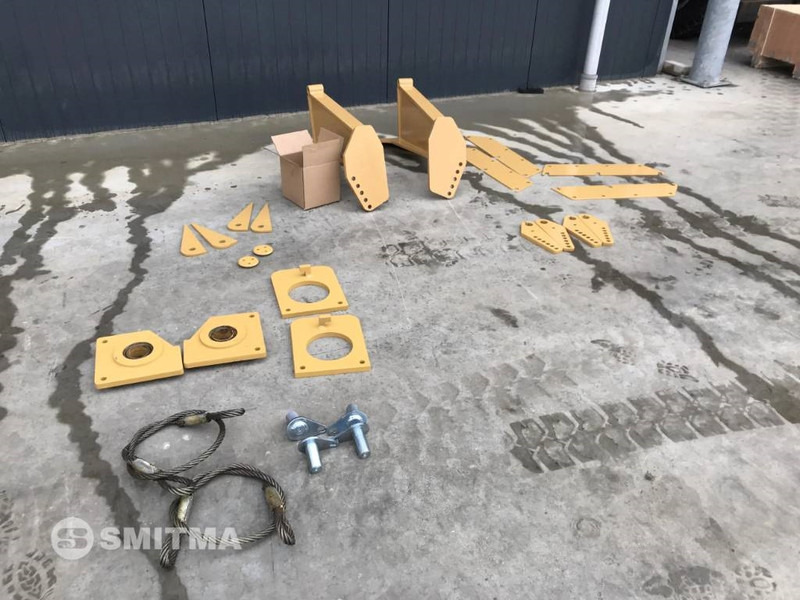 Volvo A25D - Dvižna ploščad zadaj za Gradbeni stroj: slika 4 Volvo A25D - Dvižna ploščad zadaj za Gradbeni stroj: slika 4