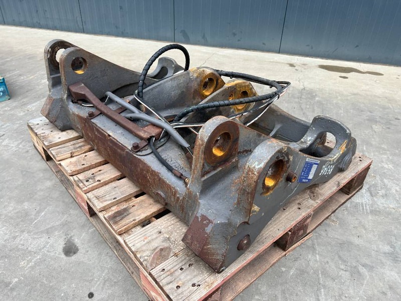 Volvo ISO / Lundberg - L120E / L120F / L120G / L120H / L - Hitra spojka za Gradbeni stroj: slika 1 Volvo ISO / Lundberg - L120E / L120F / L120G / L120H / L - Hitra spojka za Gradbeni stroj: slika 1