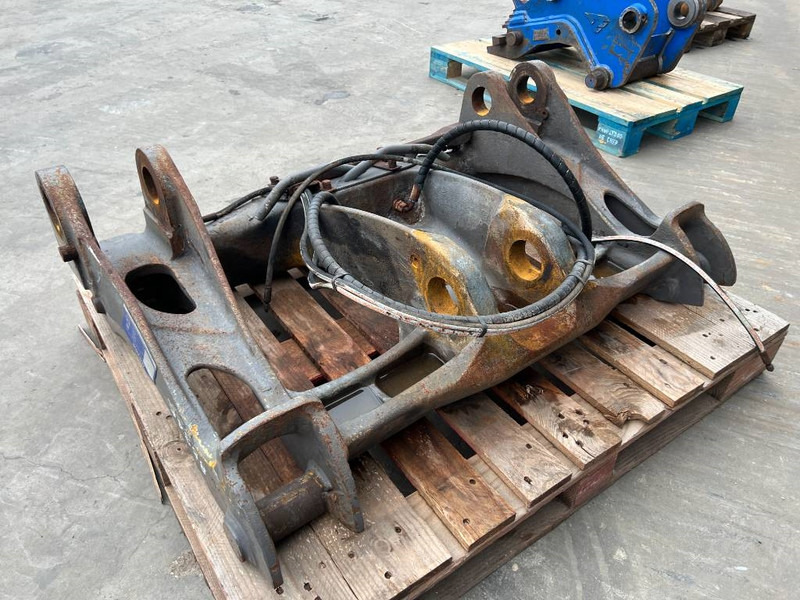 Volvo ISO / Lundberg - L120E / L120F / L120G / L120H / L - Hitra spojka za Gradbeni stroj: slika 5 Volvo ISO / Lundberg - L120E / L120F / L120G / L120H / L - Hitra spojka za Gradbeni stroj: slika 5