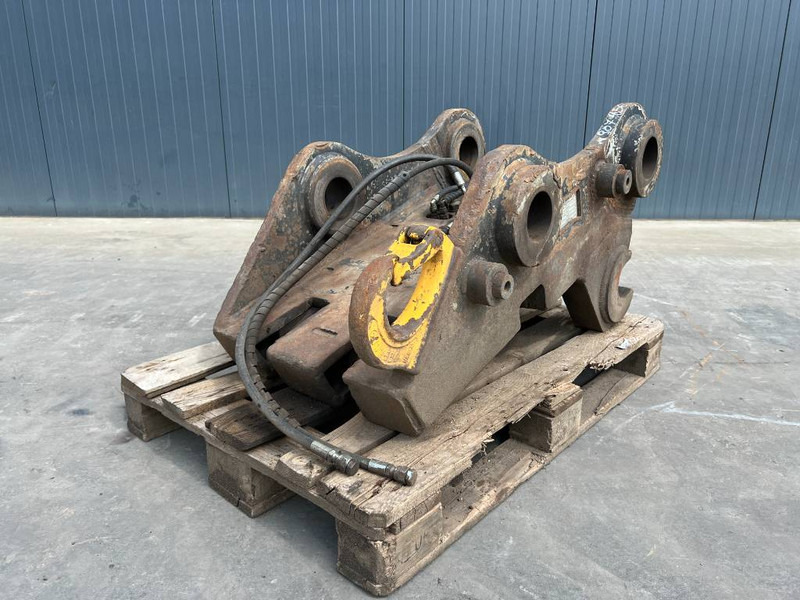 Volvo S3 / 352F - Hitra spojka za Gradbeni stroj: slika 1 Volvo S3 / 352F - Hitra spojka za Gradbeni stroj: slika 1