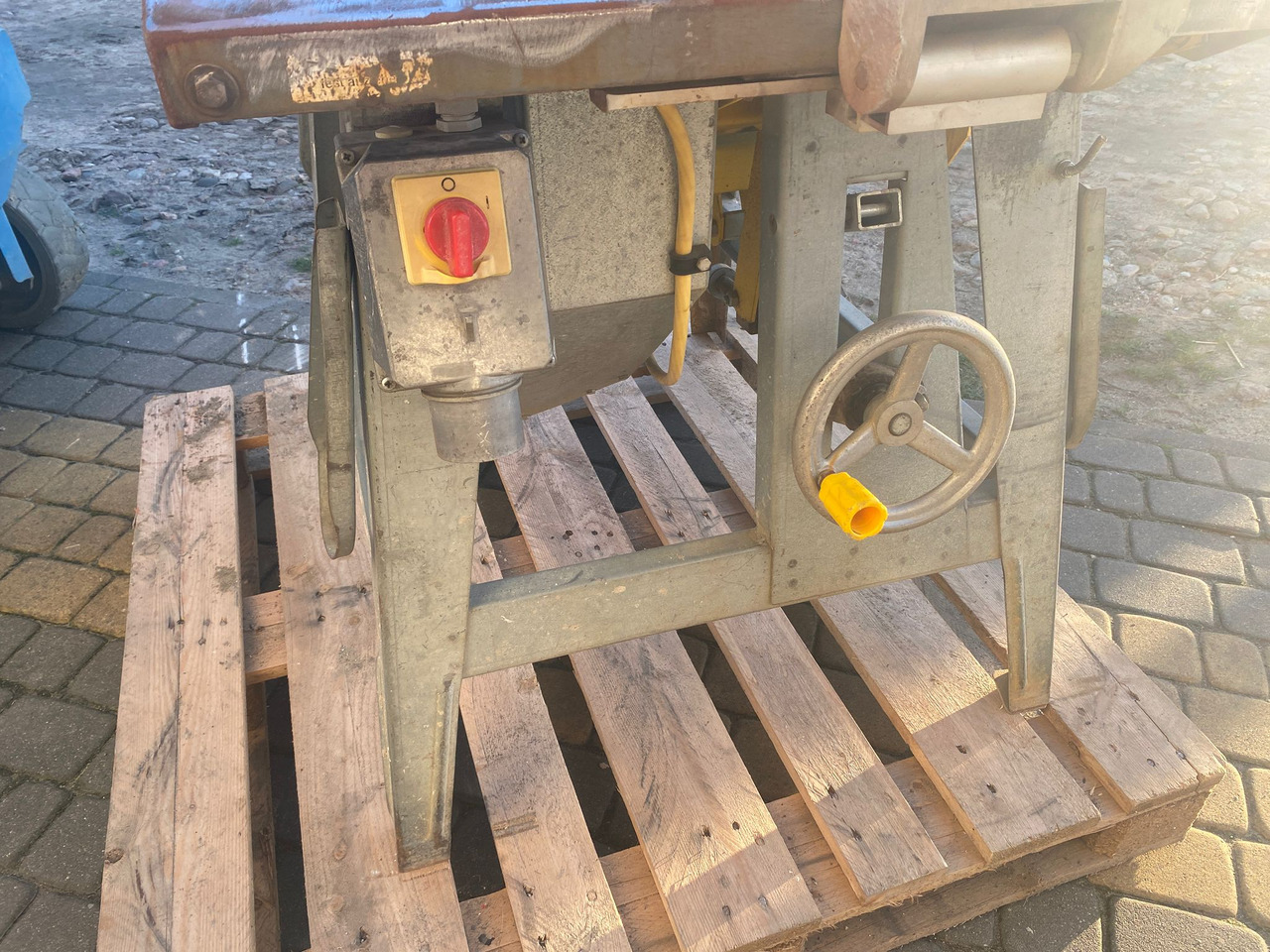 AVOLA ZBV 450 z regulacją cięcia (5,2 kW) - Lesnoobdelovalni stroj: slika 5 AVOLA ZBV 450 z regulacją cięcia (5,2 kW) - Lesnoobdelovalni stroj: slika 5