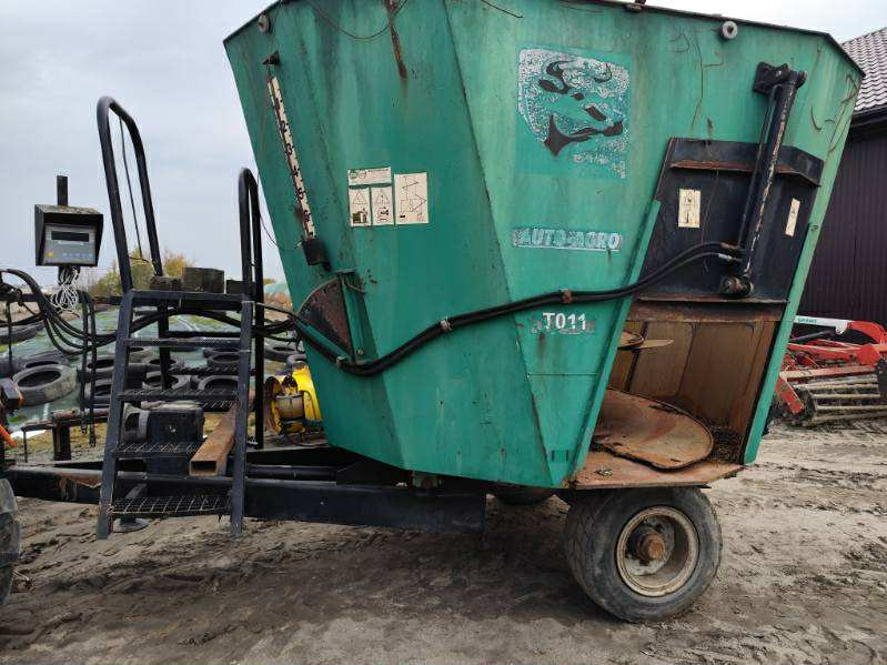 Auto-Agro T-011 - Mešalnik za krmo: slika 2 Auto-Agro T-011 - Mešalnik za krmo: slika 2