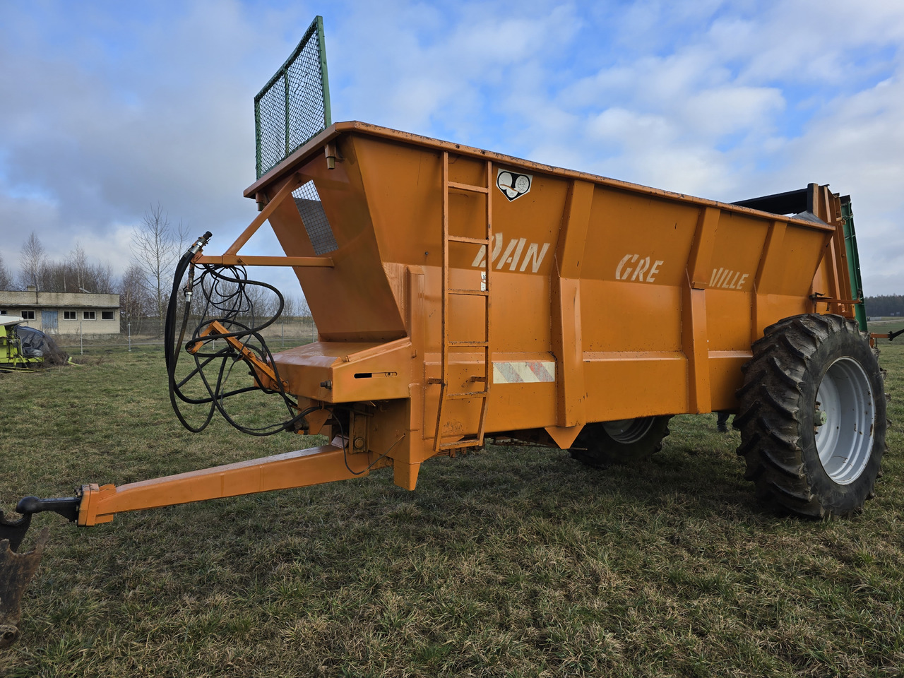 DANGREVILLE 14 - Trosilnik gnoja: slika 1 DANGREVILLE 14 - Trosilnik gnoja: slika 1