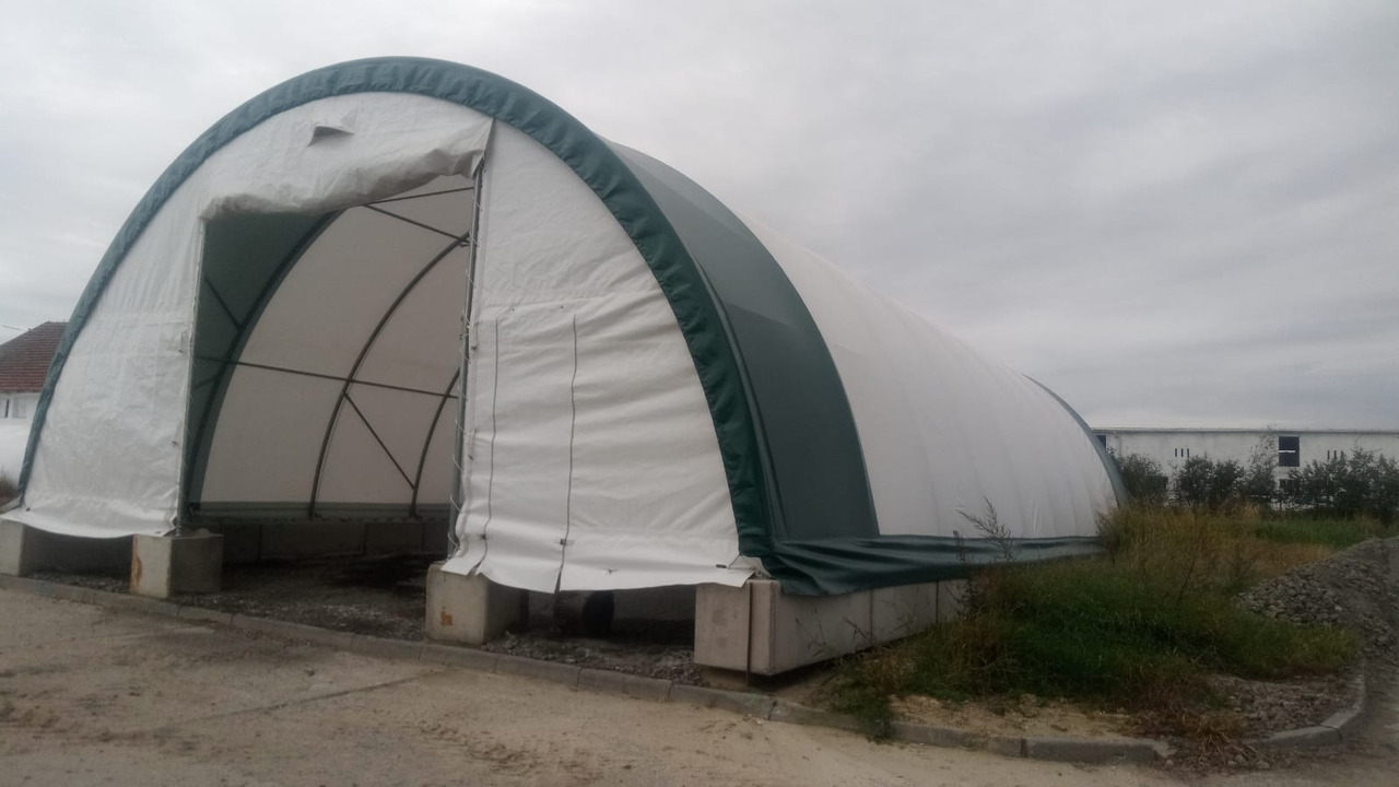 PE 19.81 m x 9.14 m x 4.5 m - Drugi stroj: slika 4 PE 19.81 m x 9.14 m x 4.5 m - Drugi stroj: slika 4