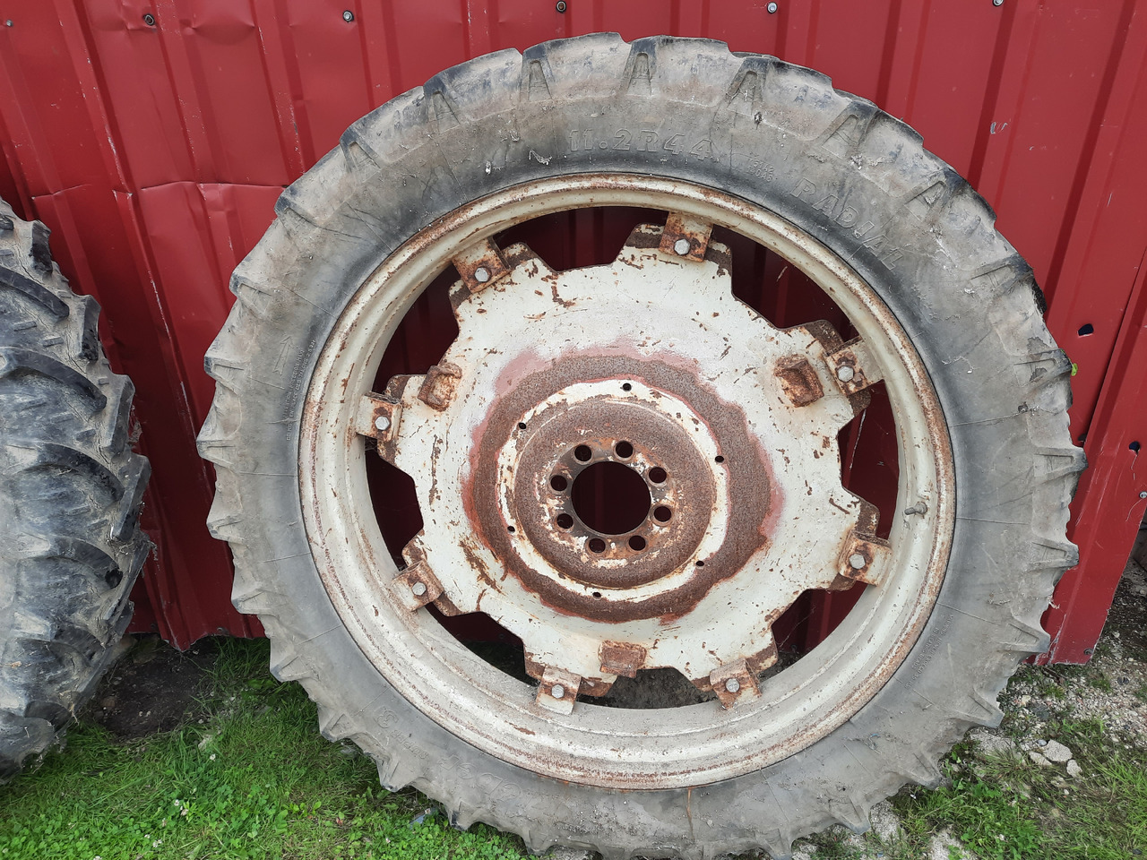 KLEBER Super 3 11.2 R44 - Kompletno kolo za Kmetijski stroj: slika 4 KLEBER Super 3 11.2 R44 - Kompletno kolo za Kmetijski stroj: slika 4