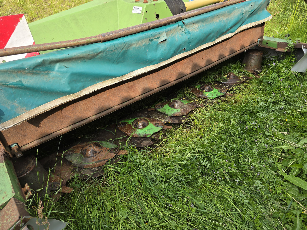 KRONE EASY CUT 32 CV - Kosilnica: slika 5 KRONE EASY CUT 32 CV - Kosilnica: slika 5
