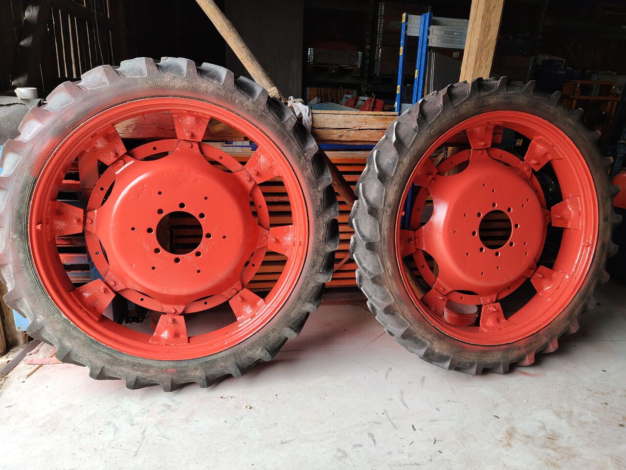 Kleber, Taurus 11.2 R32 (270/95 R32), 9.5 R48 - Kompletno kolo za Kmetijski stroj: slika 2 Kleber, Taurus 11.2 R32 (270/95 R32), 9.5 R48 - Kompletno kolo za Kmetijski stroj: slika 2