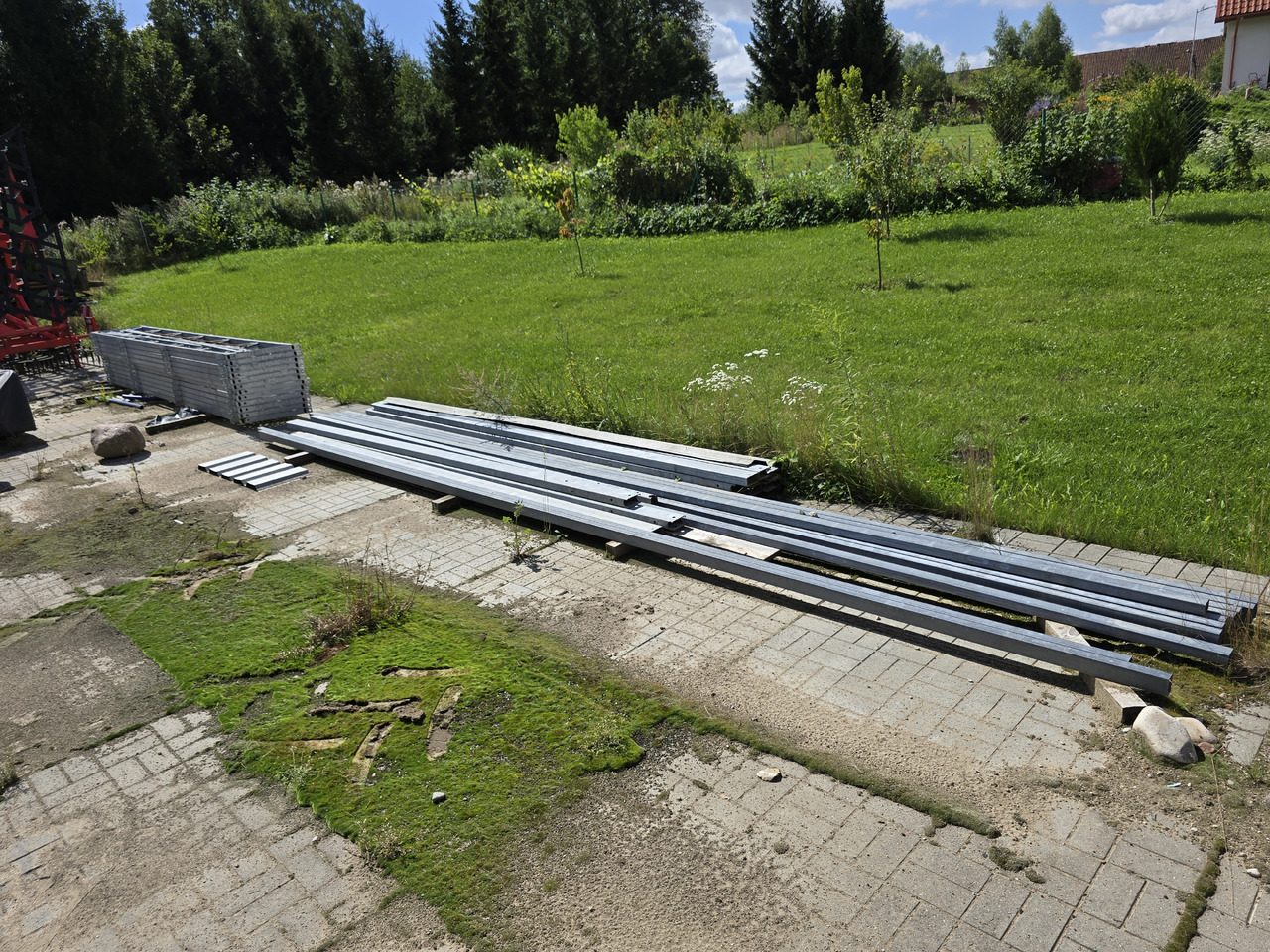 Konstrukcja hali / wiaty stalowej 8 m x 5 m (40 m2) ocynkowana NOWA - Gradbena oprema: slika 3 Konstrukcja hali / wiaty stalowej 8 m x 5 m (40 m2) ocynkowana NOWA - Gradbena oprema: slika 3